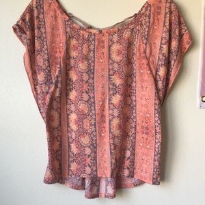 Short Sleeve Shirt with Lace Up Back